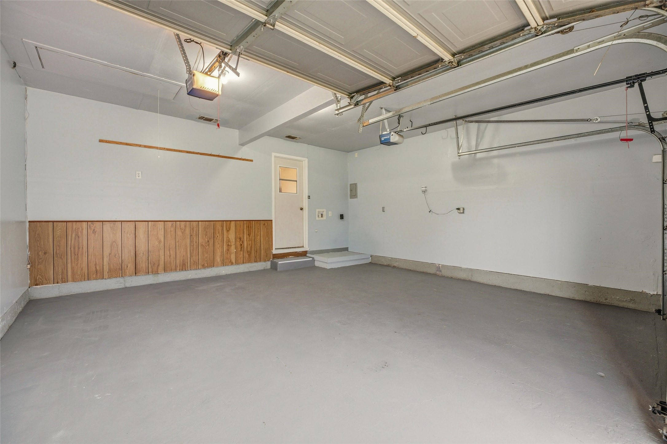 1206 Usher Street Benbrook TX 76126