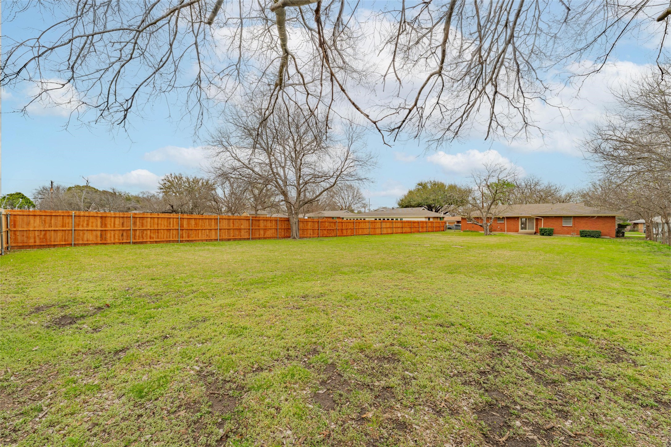 1206 Usher Street Benbrook TX 76126