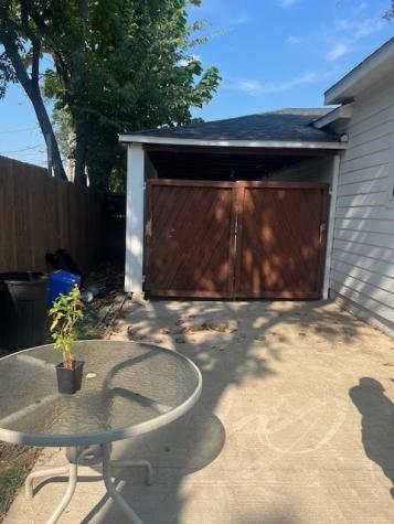 4207 Aztec Drive Dallas TX 75216