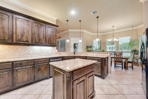 243 Miramar Circle Weatherford TX 76085