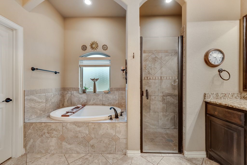 243 Miramar Circle Weatherford TX 76085