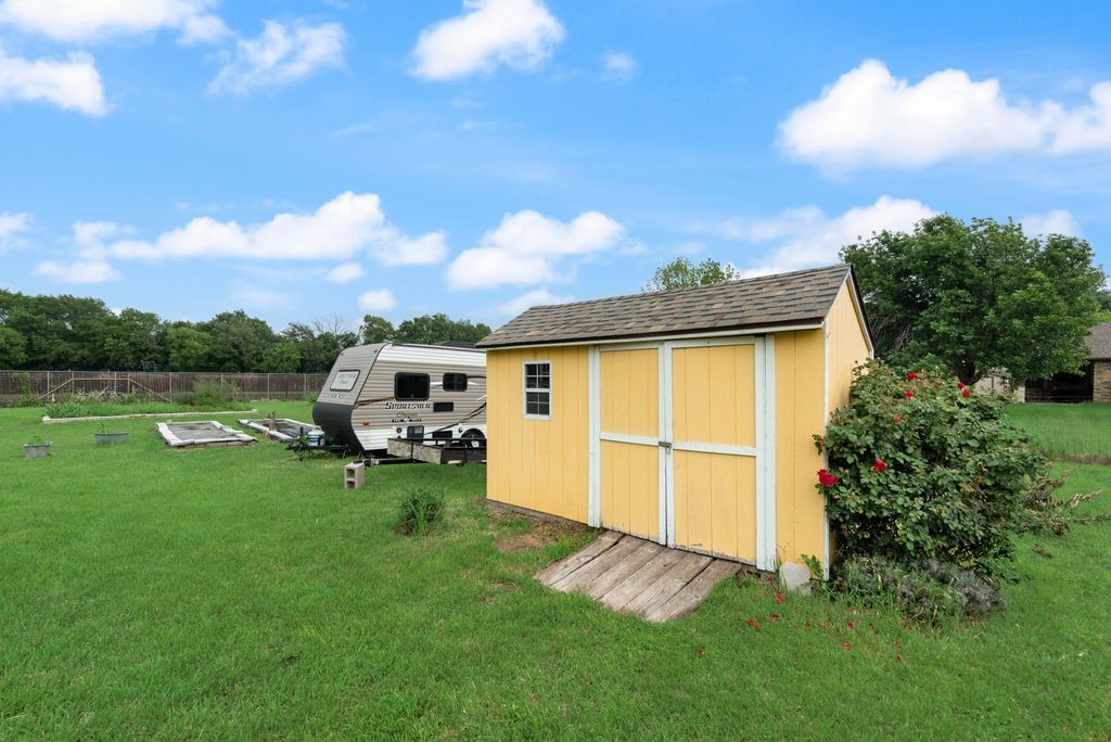 243 Miramar Circle Weatherford TX 76085