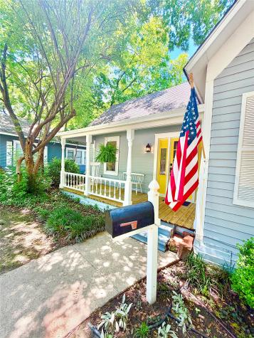 725 Bolivar Street Denton TX 76201