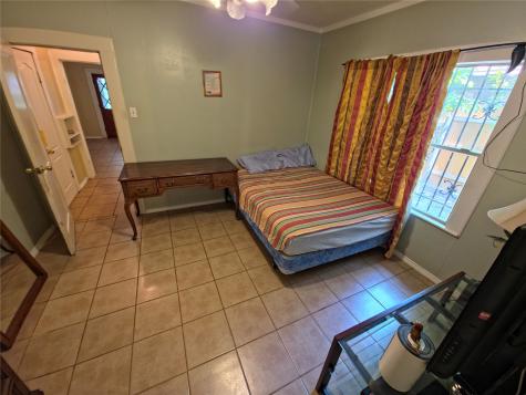 903 Cameron Avenue Dallas TX 75223