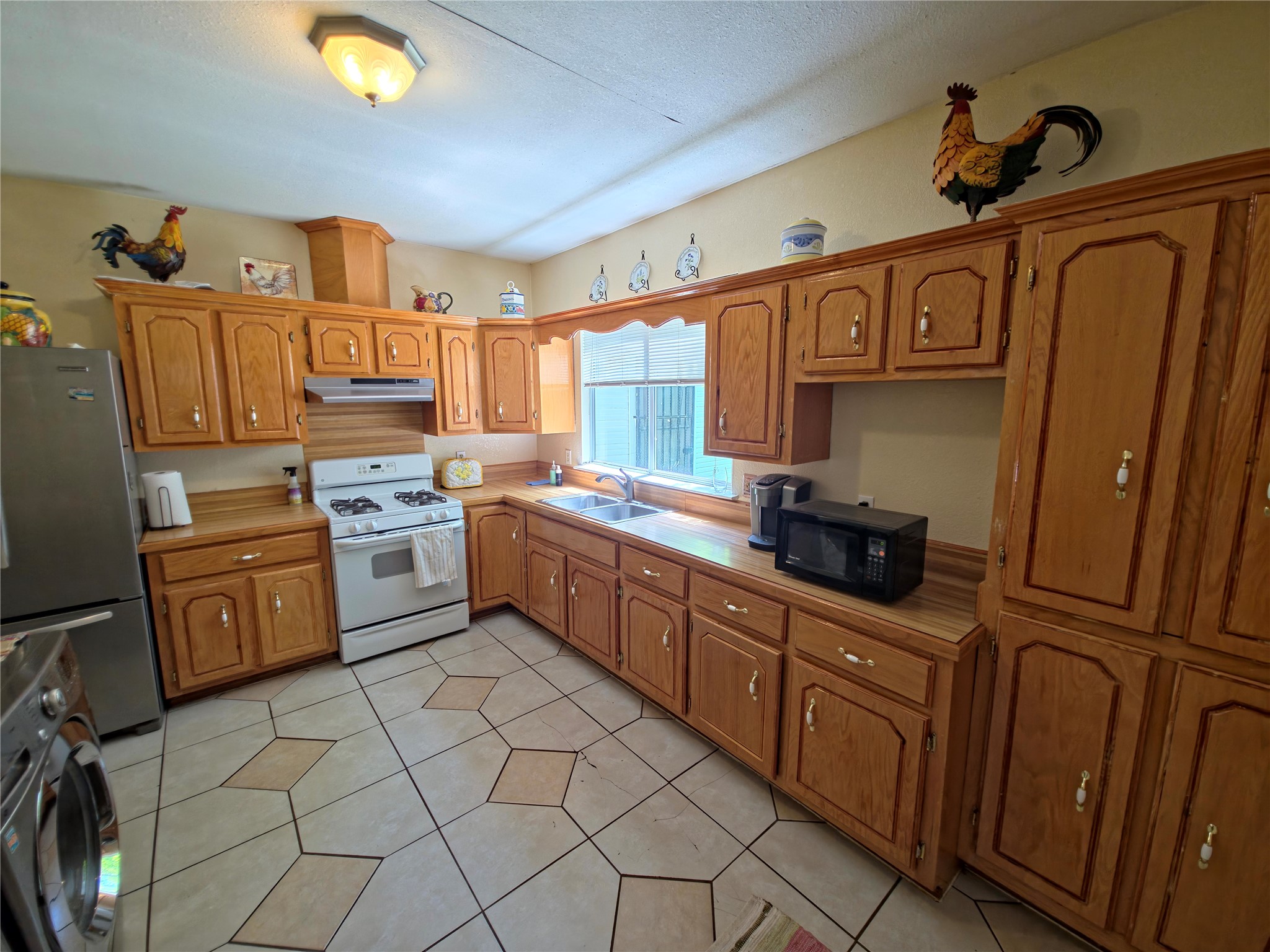 903 Cameron Avenue Dallas TX 75223
