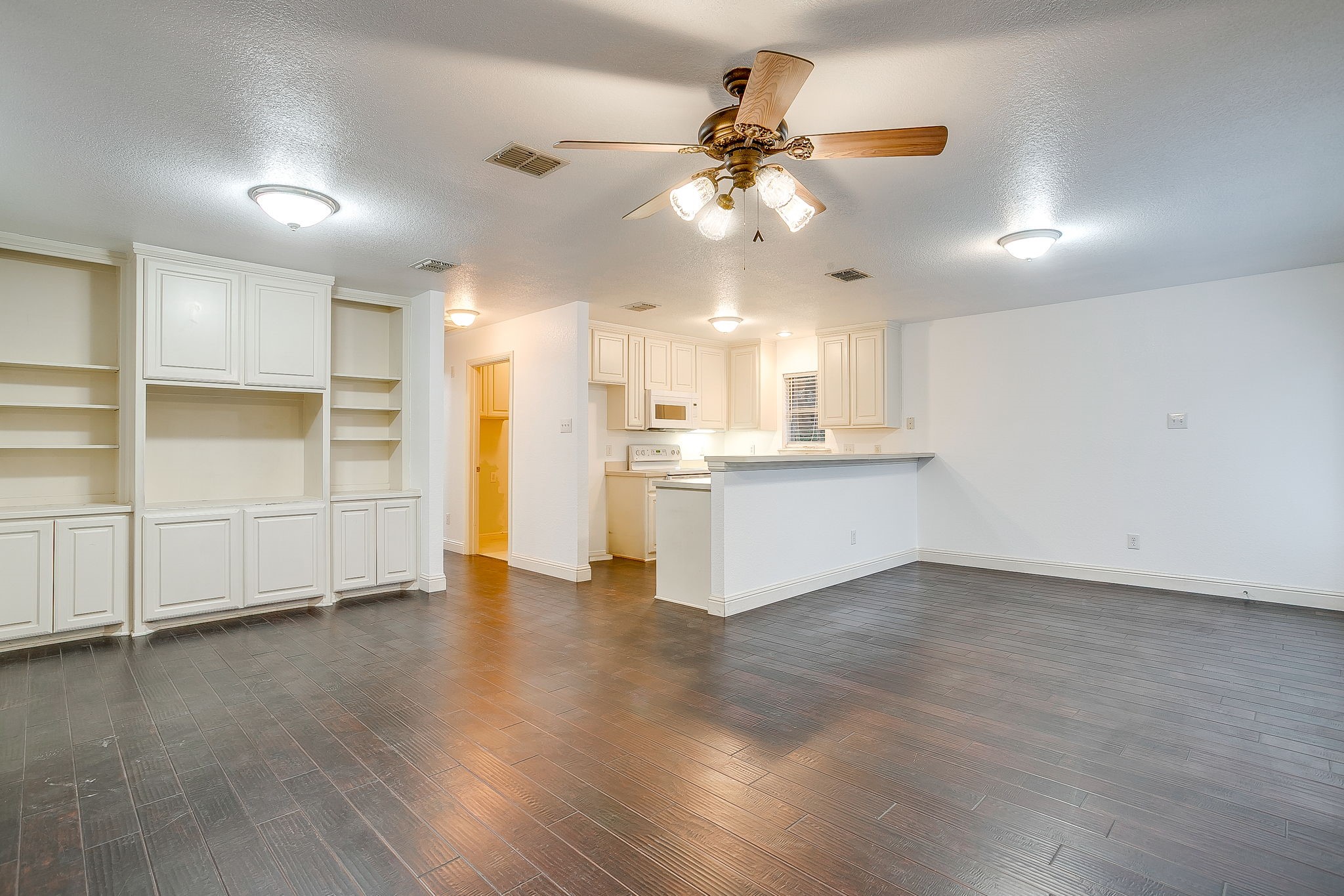 4549 Rancho Blanca Court Fort Worth TX 76108