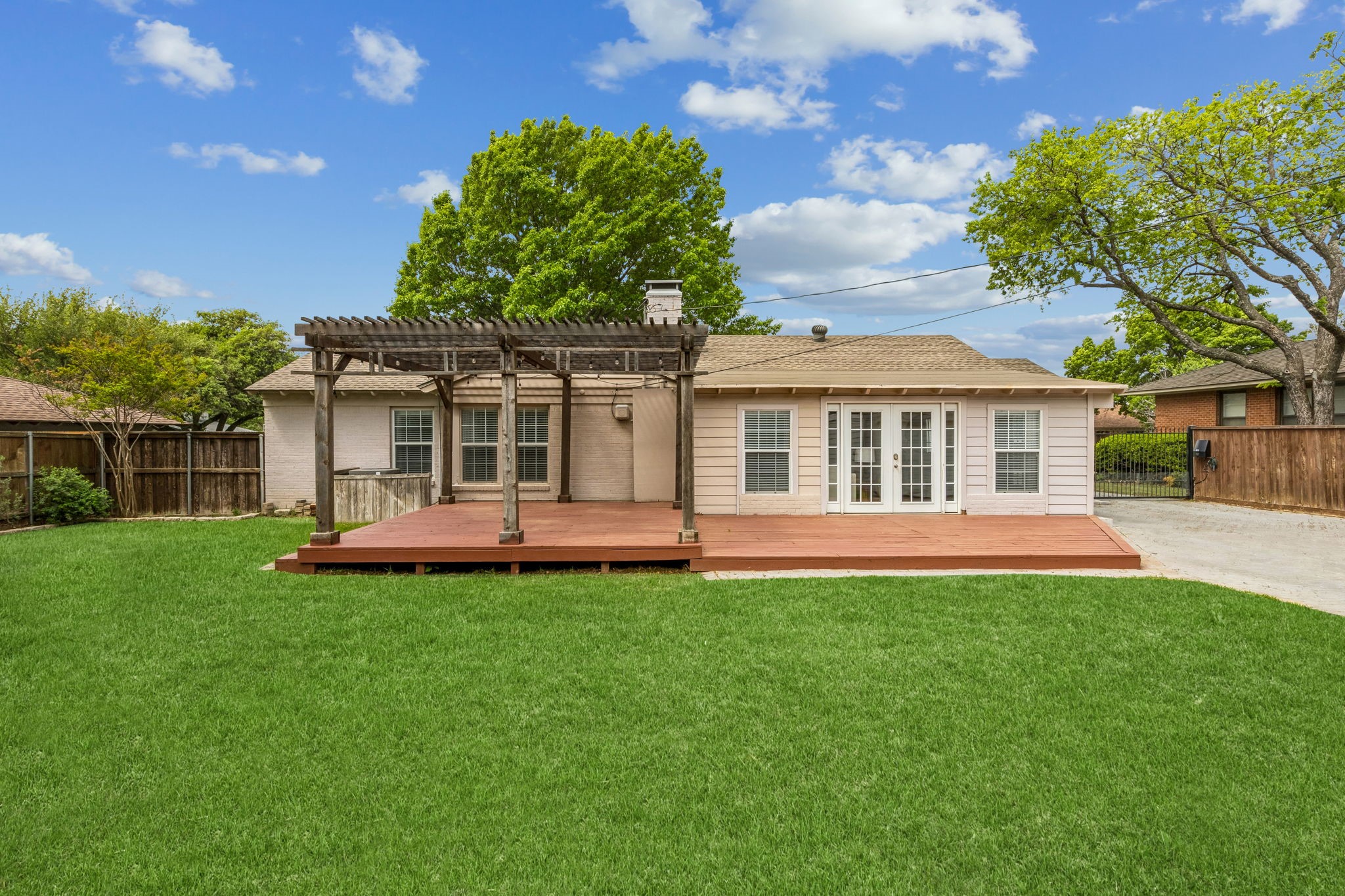 9962 Elmada Lane Dallas TX 75220