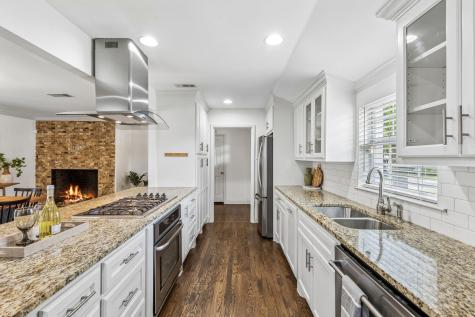 9962 Elmada Lane Dallas TX 75220