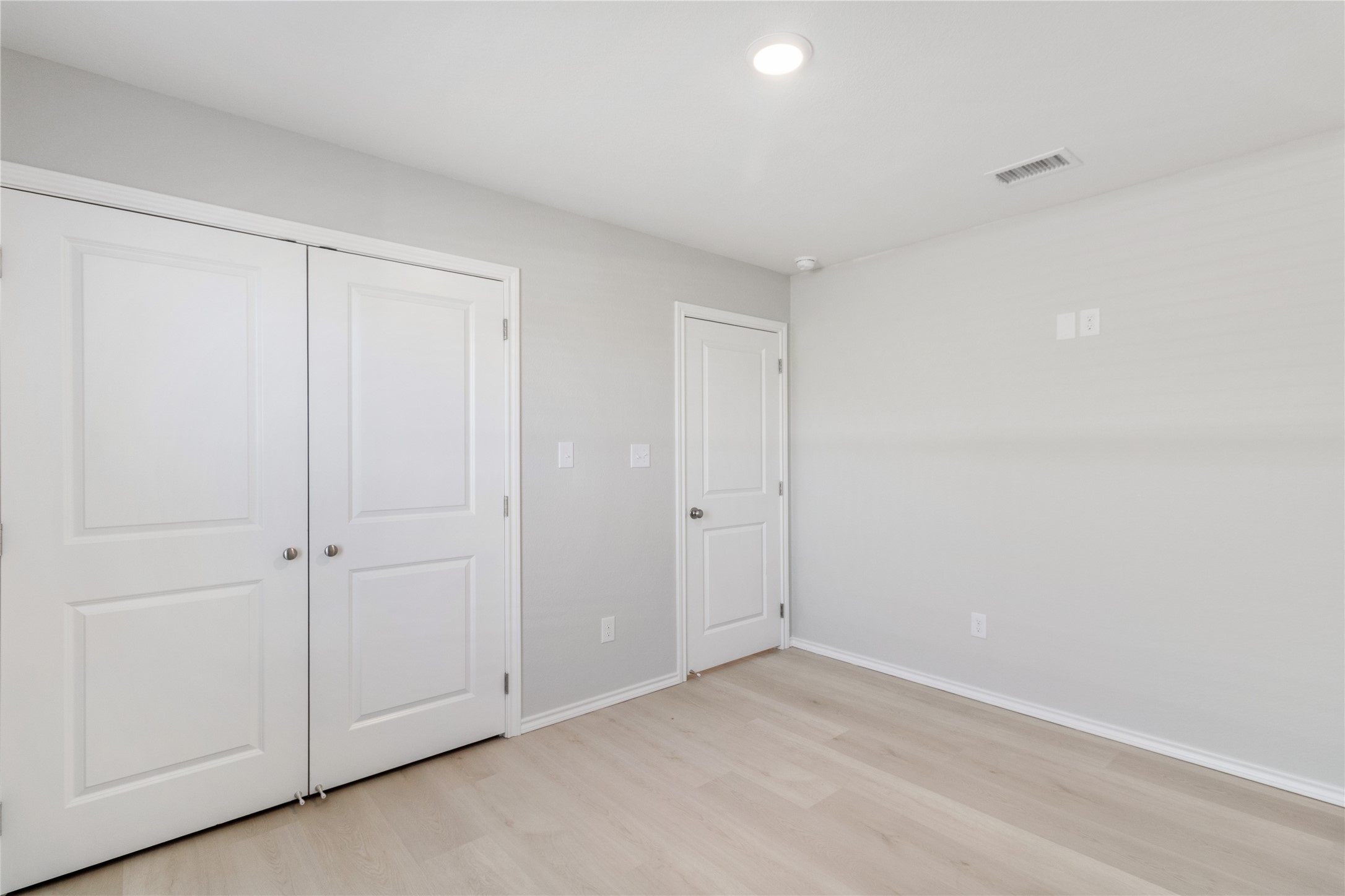913 E 3rd Street Coleman TX 76834