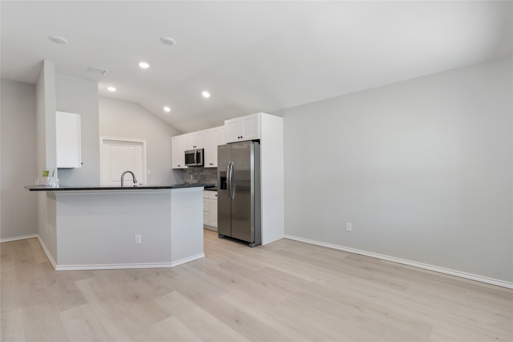 913 E 3rd Street Coleman TX 76834