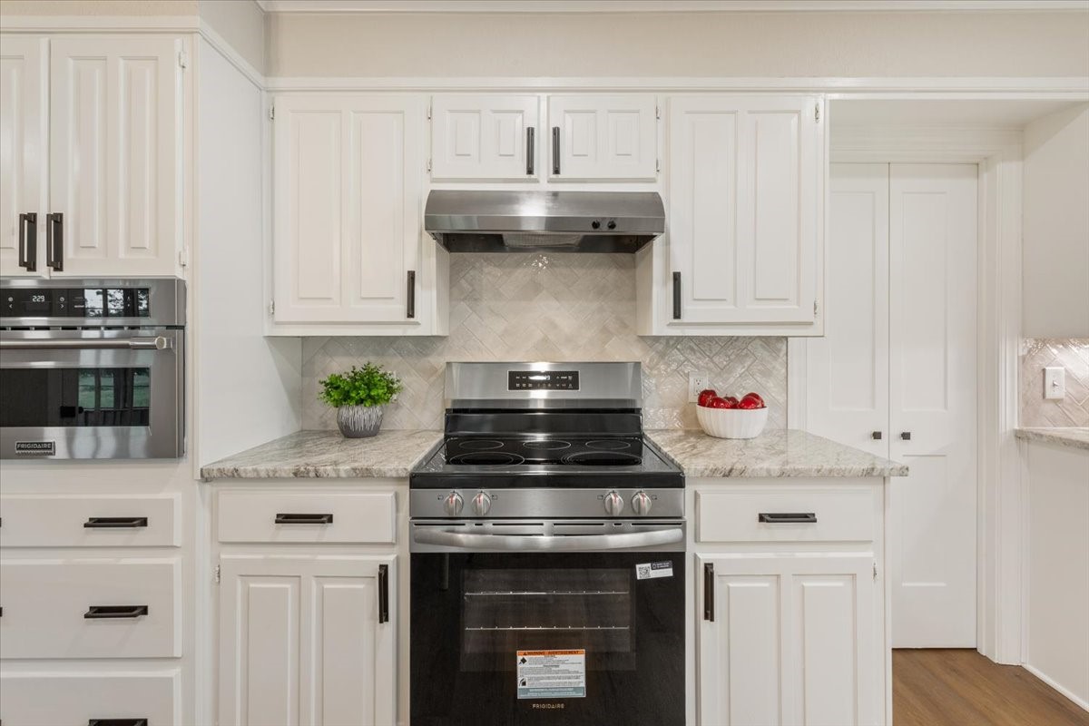 153 Eagle Canyon Drive China Spring TX 76633