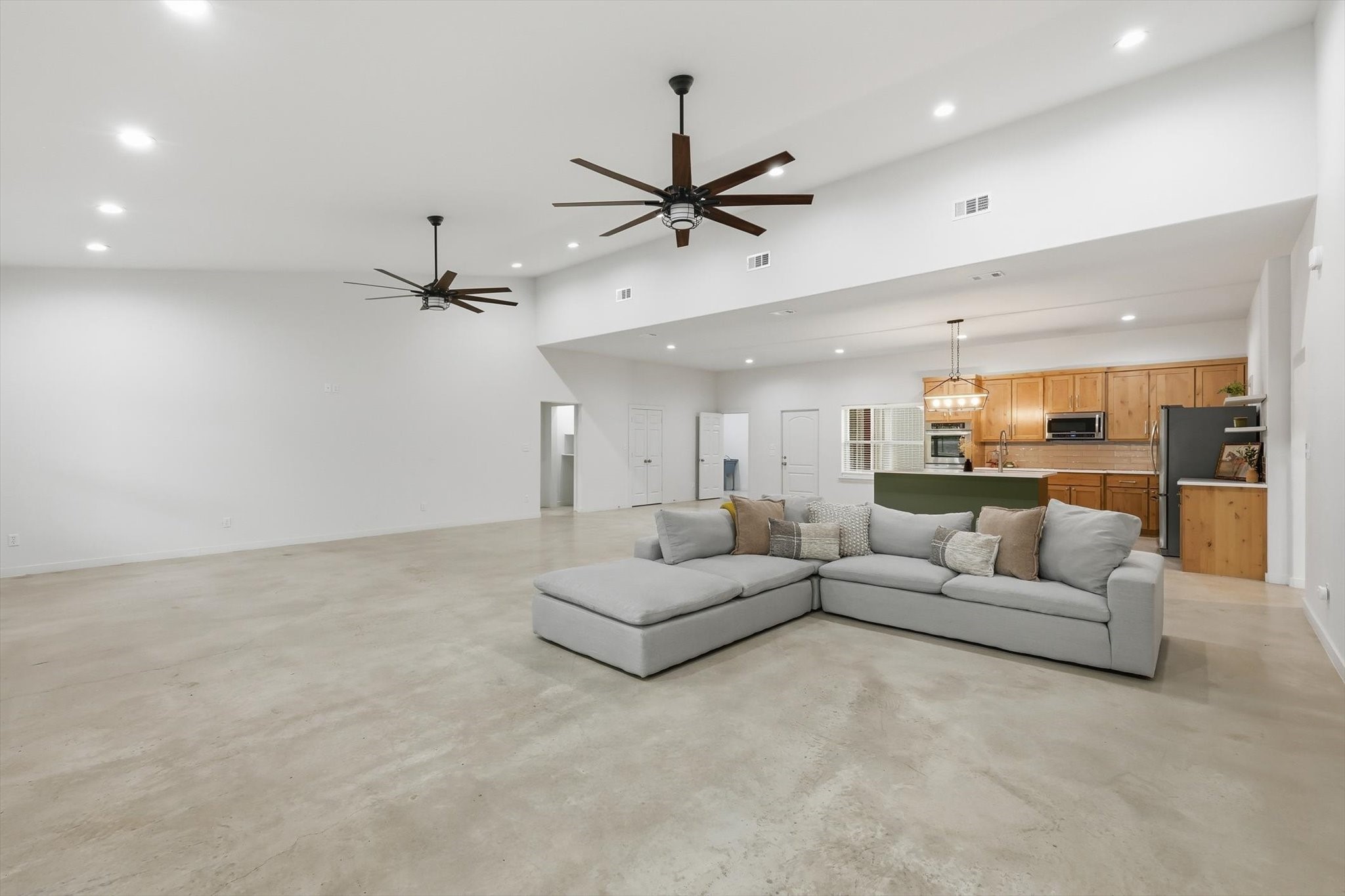 1445 County Road 3690 Paradise TX 76073