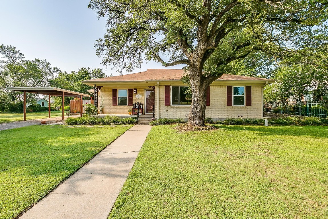 1111 Elmira Street Weatherford TX 76086