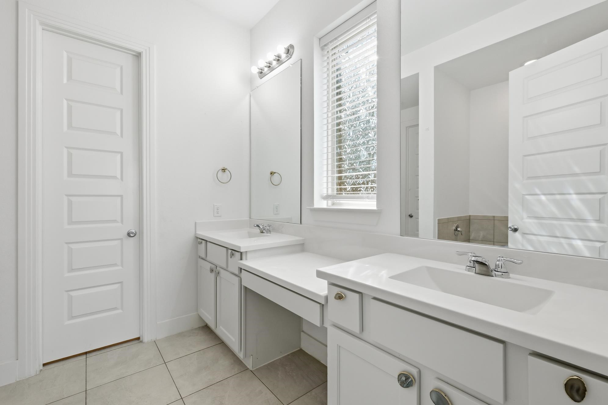 4005 Big Prairie Drive Aubrey TX 76227