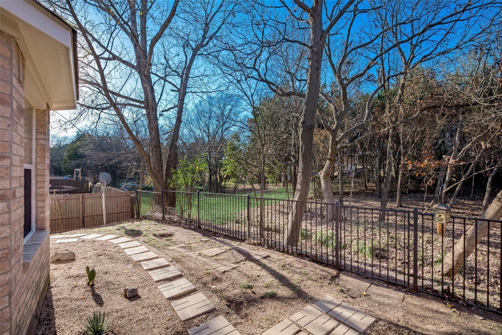 1627 Cedarbrook Drive Mesquite TX 75181