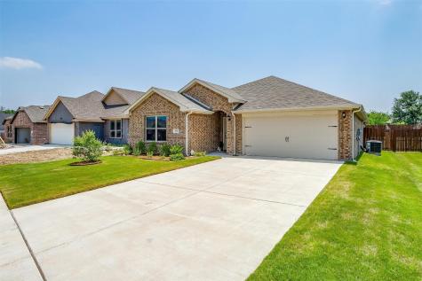 312 Paloma Street Weatherford TX 76087
