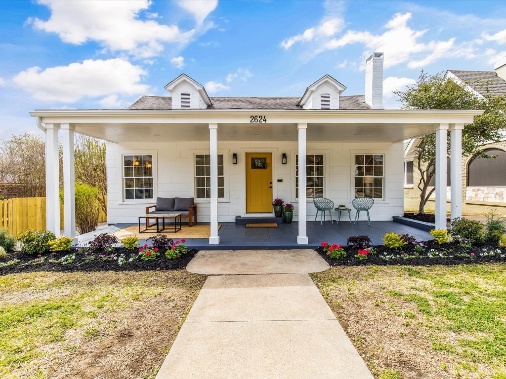 2624 S Adams Street Fort Worth TX 76110