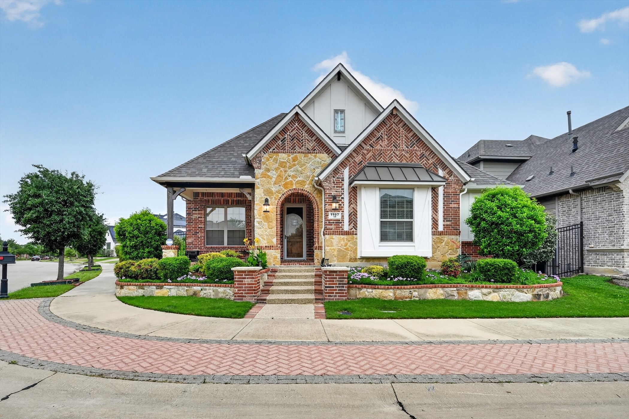 1107 Amber Rose Way Arlington TX 76005