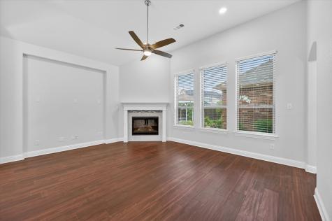 1107 Amber Rose Way Arlington TX 76005