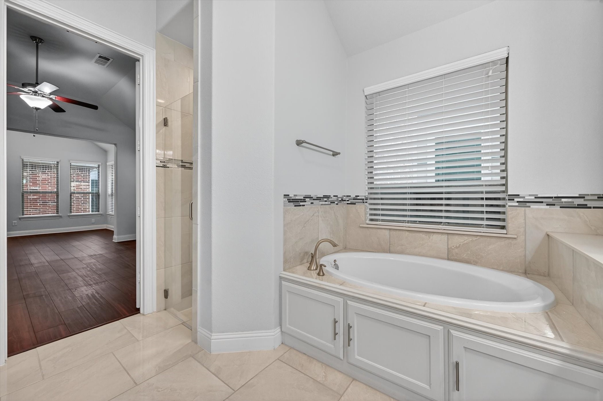 1107 Amber Rose Way Arlington TX 76005