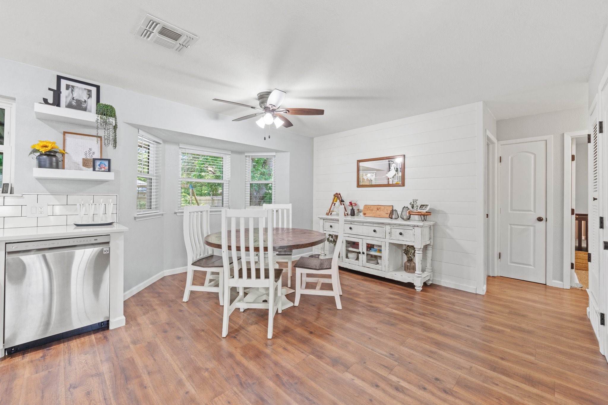 311 Robin Court Burleson TX 76028