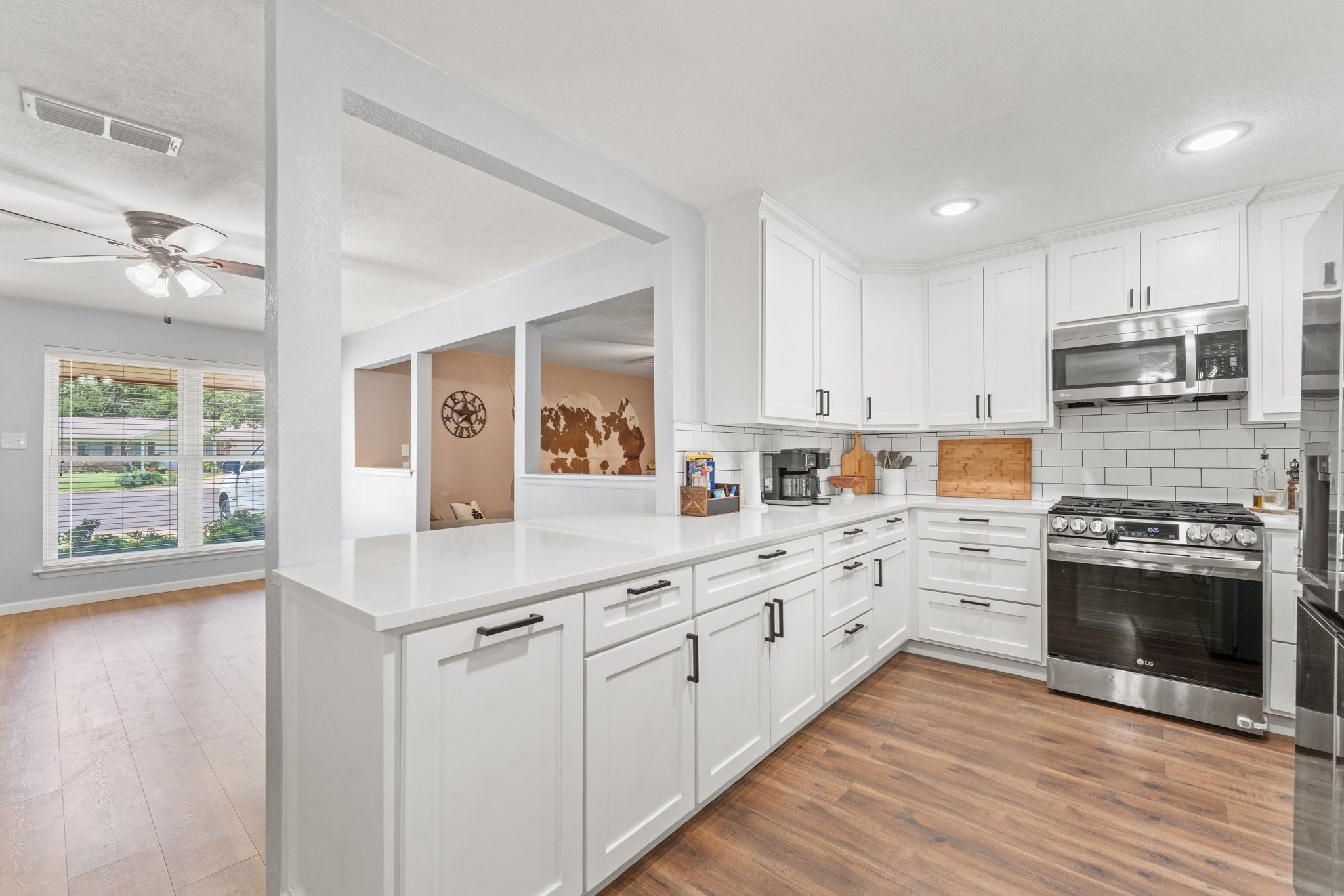 311 Robin Court Burleson TX 76028