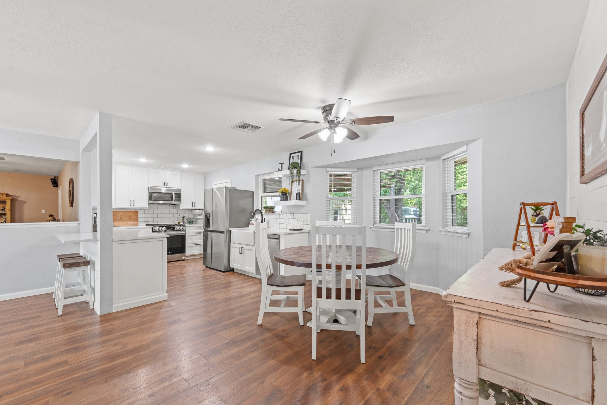 311 Robin Court Burleson TX 76028