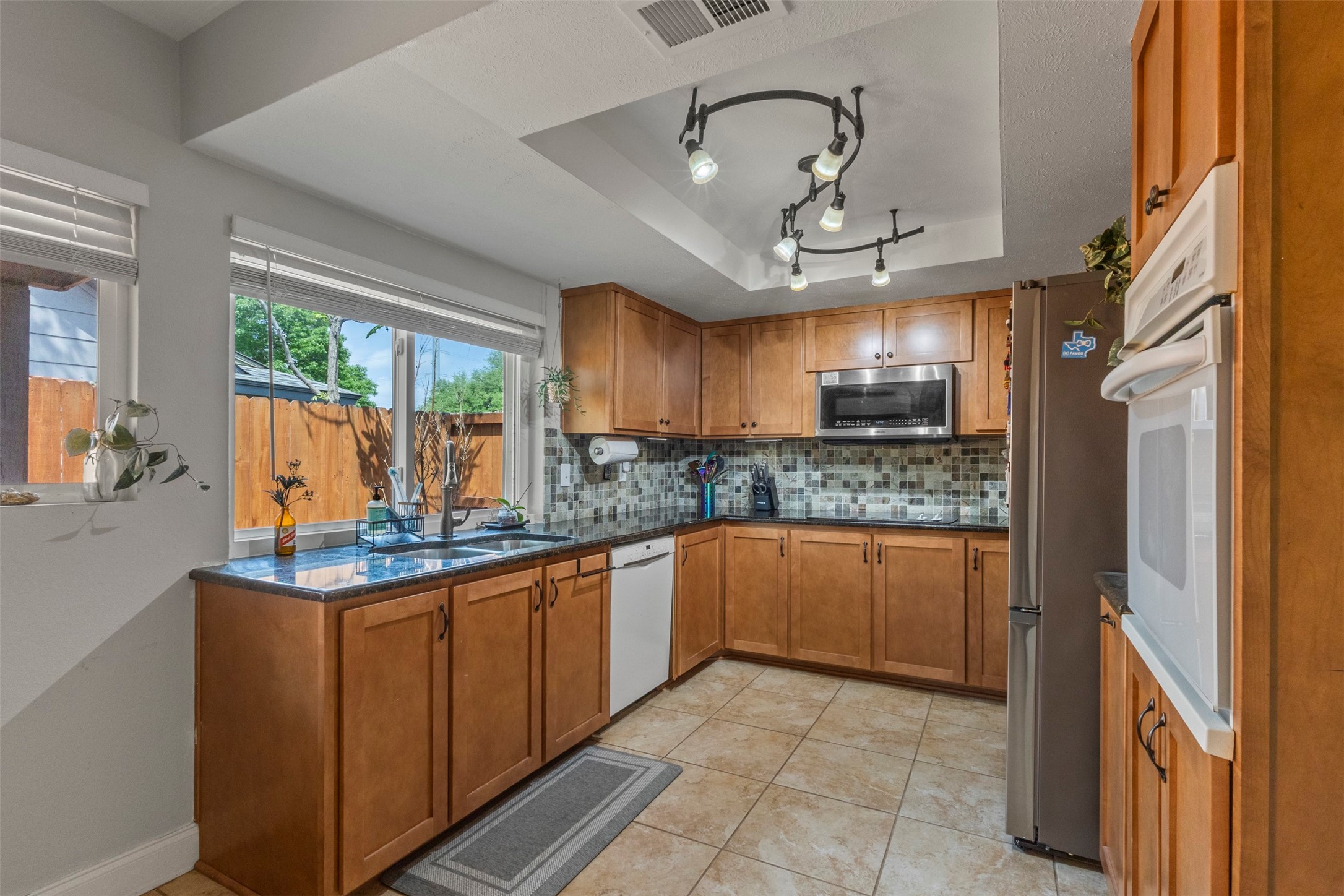 1302 Hillsdale Drive Richardson TX 75081