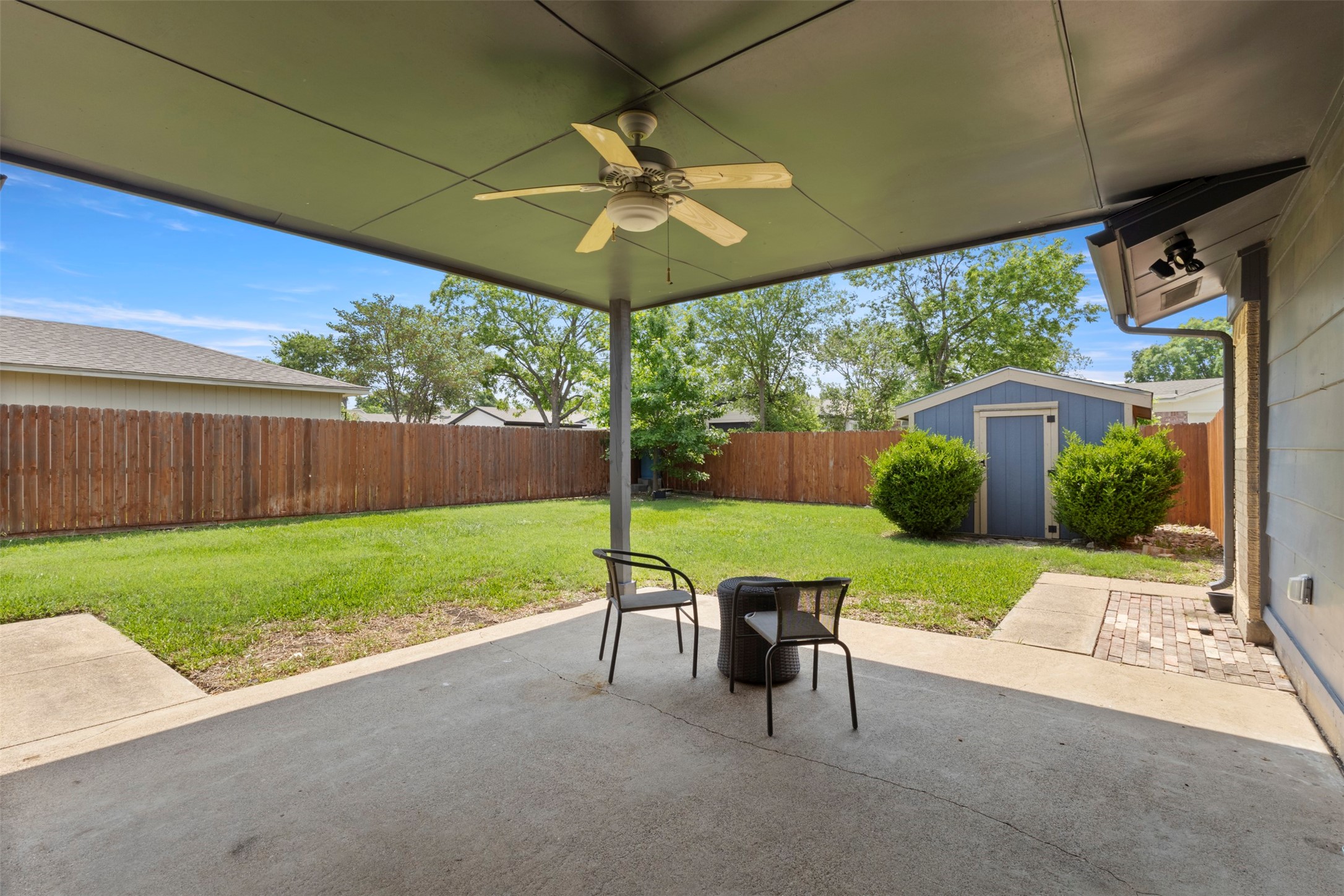 1302 Hillsdale Drive Richardson TX 75081
