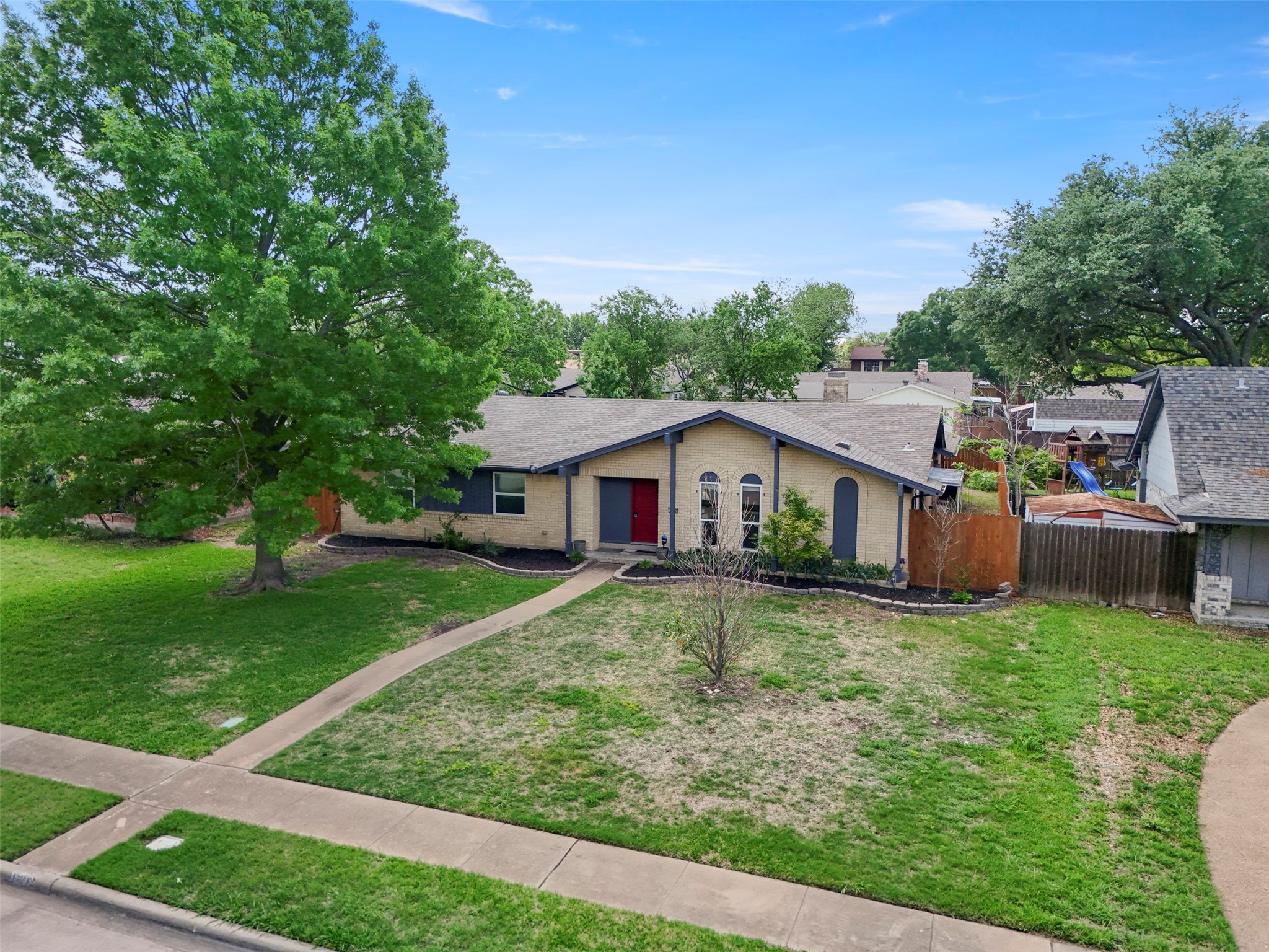 1302 Hillsdale Drive Richardson TX 75081
