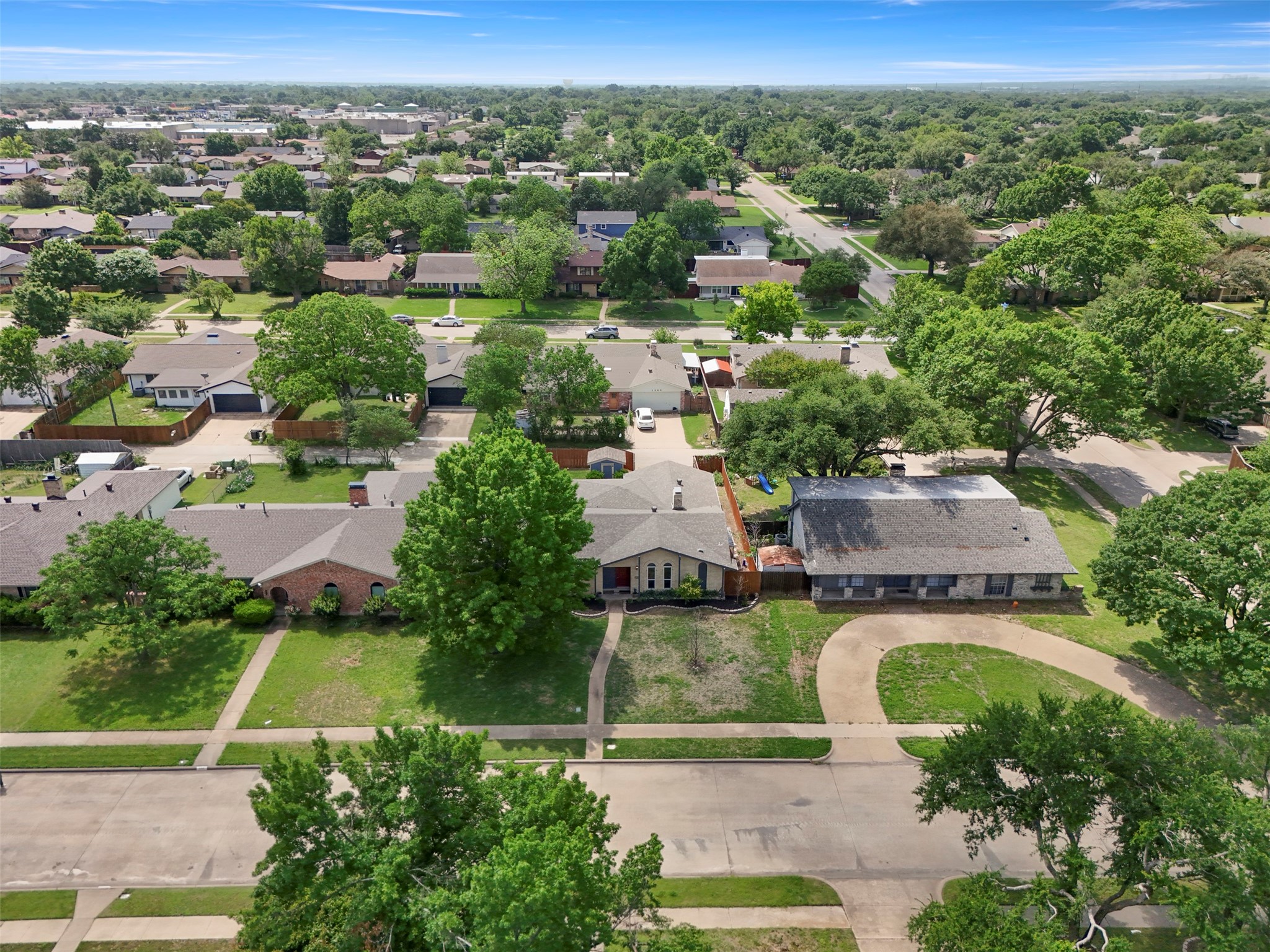 1302 Hillsdale Drive Richardson TX 75081