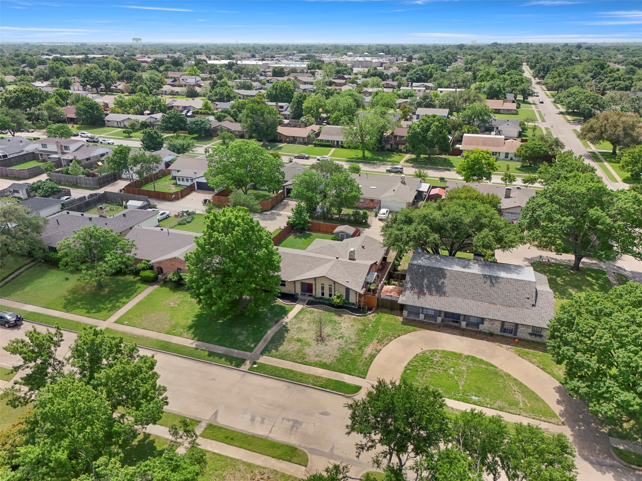 1302 Hillsdale Drive Richardson TX 75081