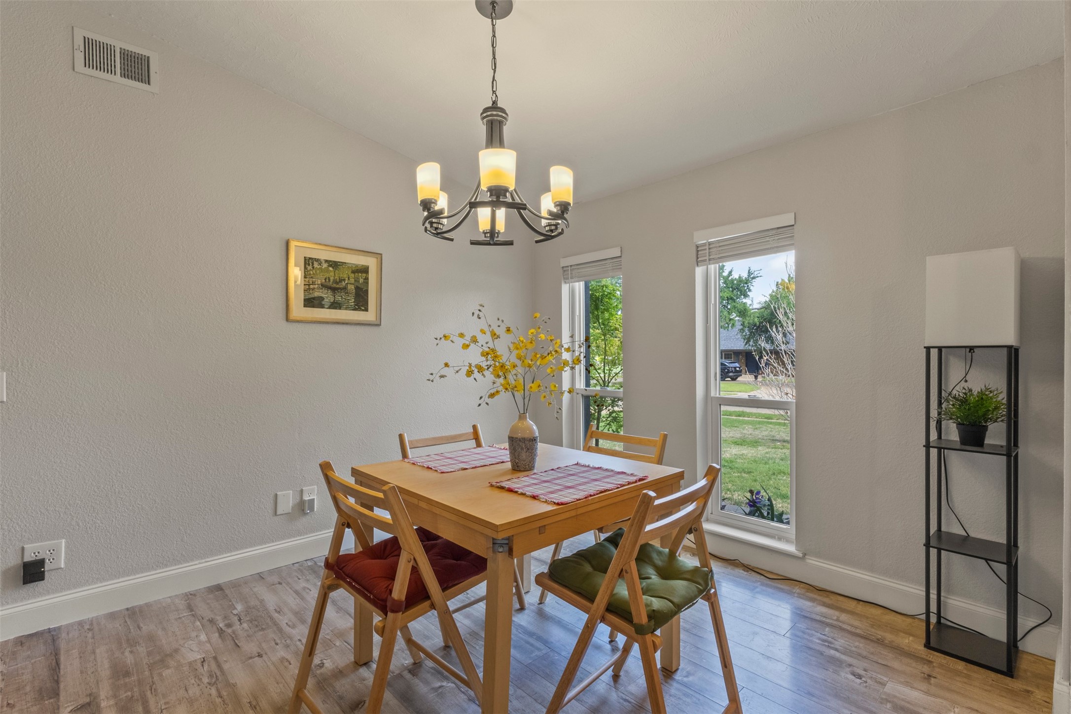1302 Hillsdale Drive Richardson TX 75081