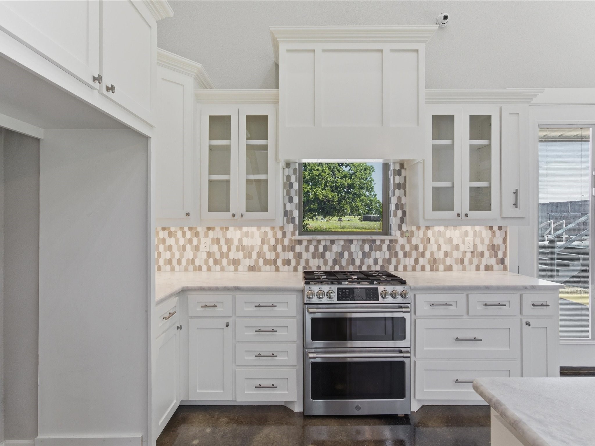 1184 County Road 1785 Sunset TX 76270