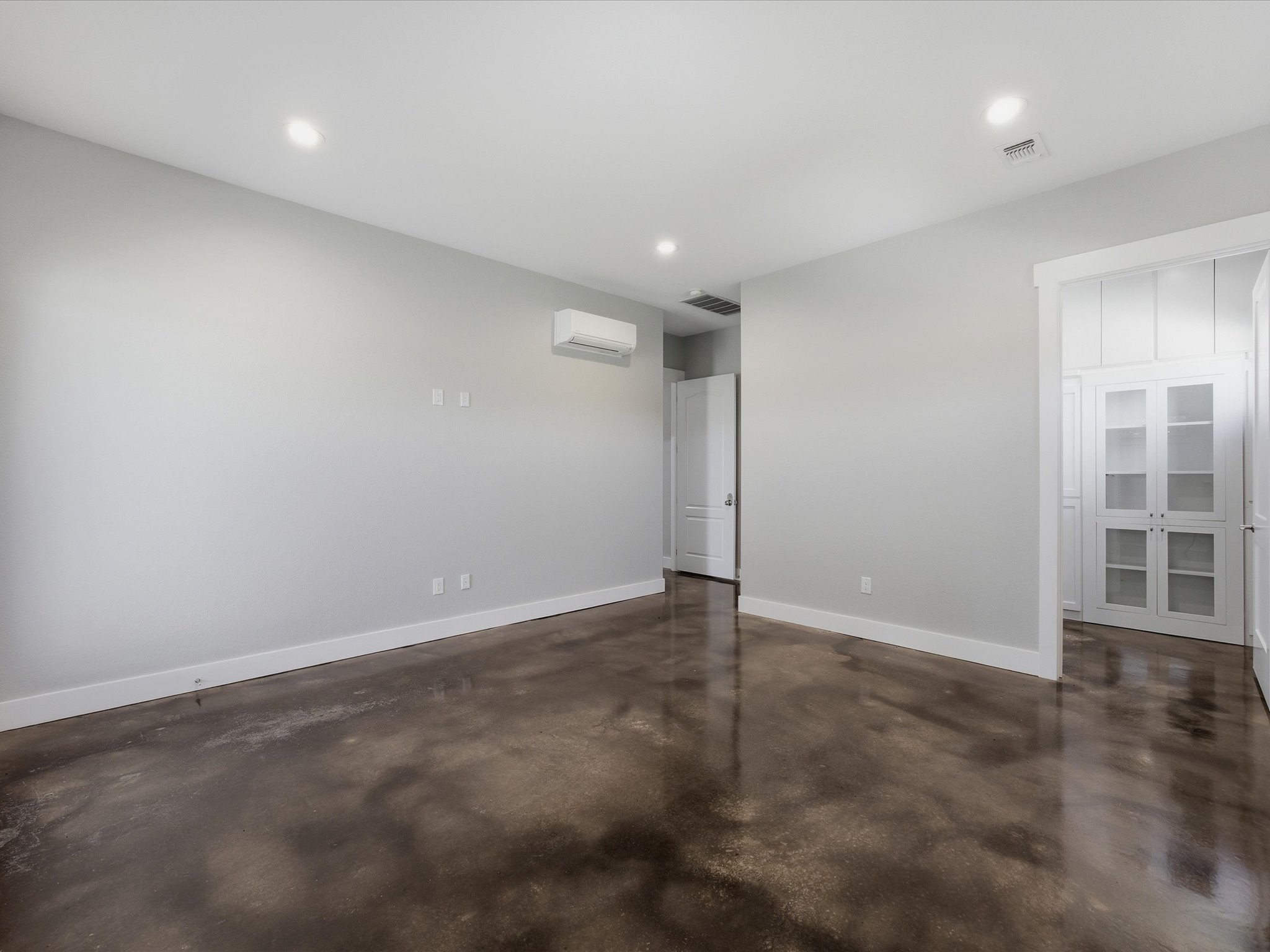 1184 County Road 1785 Sunset TX 76270