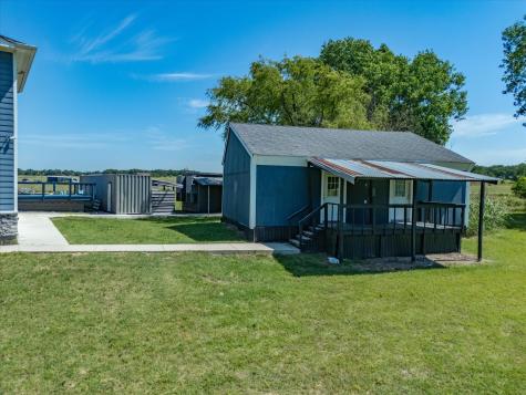 1184 County Road 1785 Sunset TX 76270