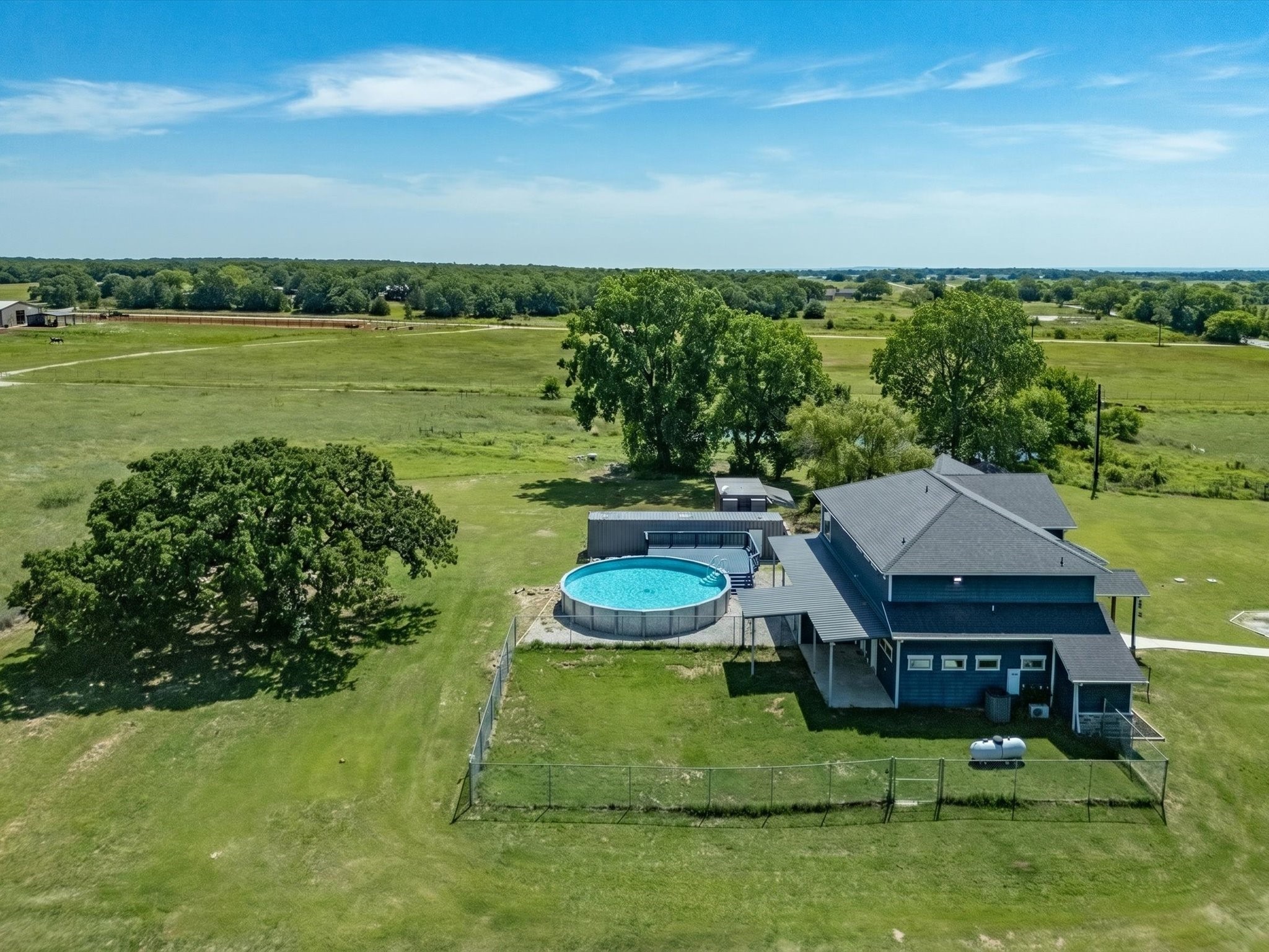 1184 County Road 1785 Sunset TX 76270