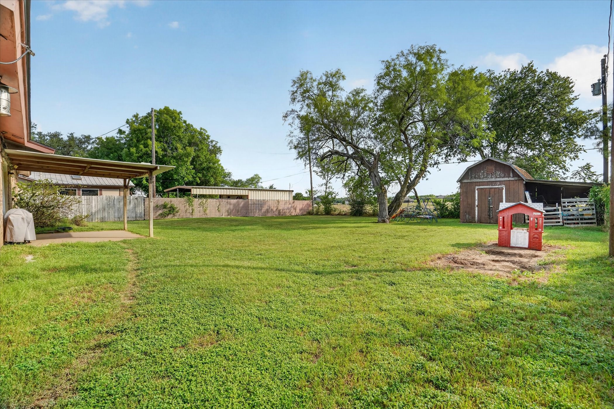 408 Grandview Drive Granbury TX 76049