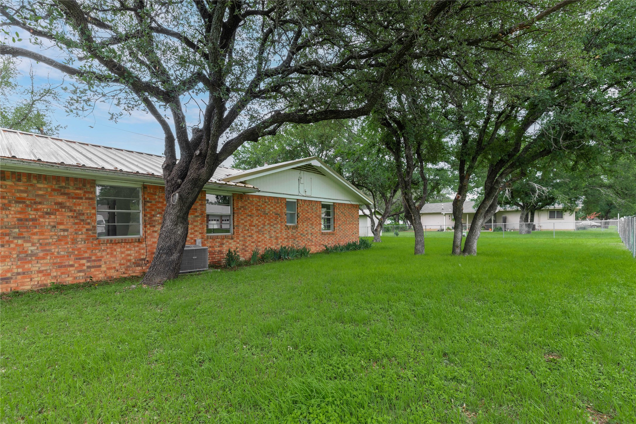 1608 Oakland Terrace Brownwood TX 76801