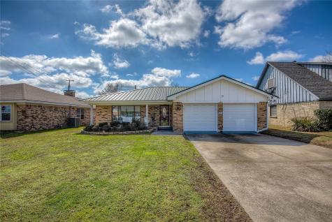 2403 Broadview Street Greenville TX 75402