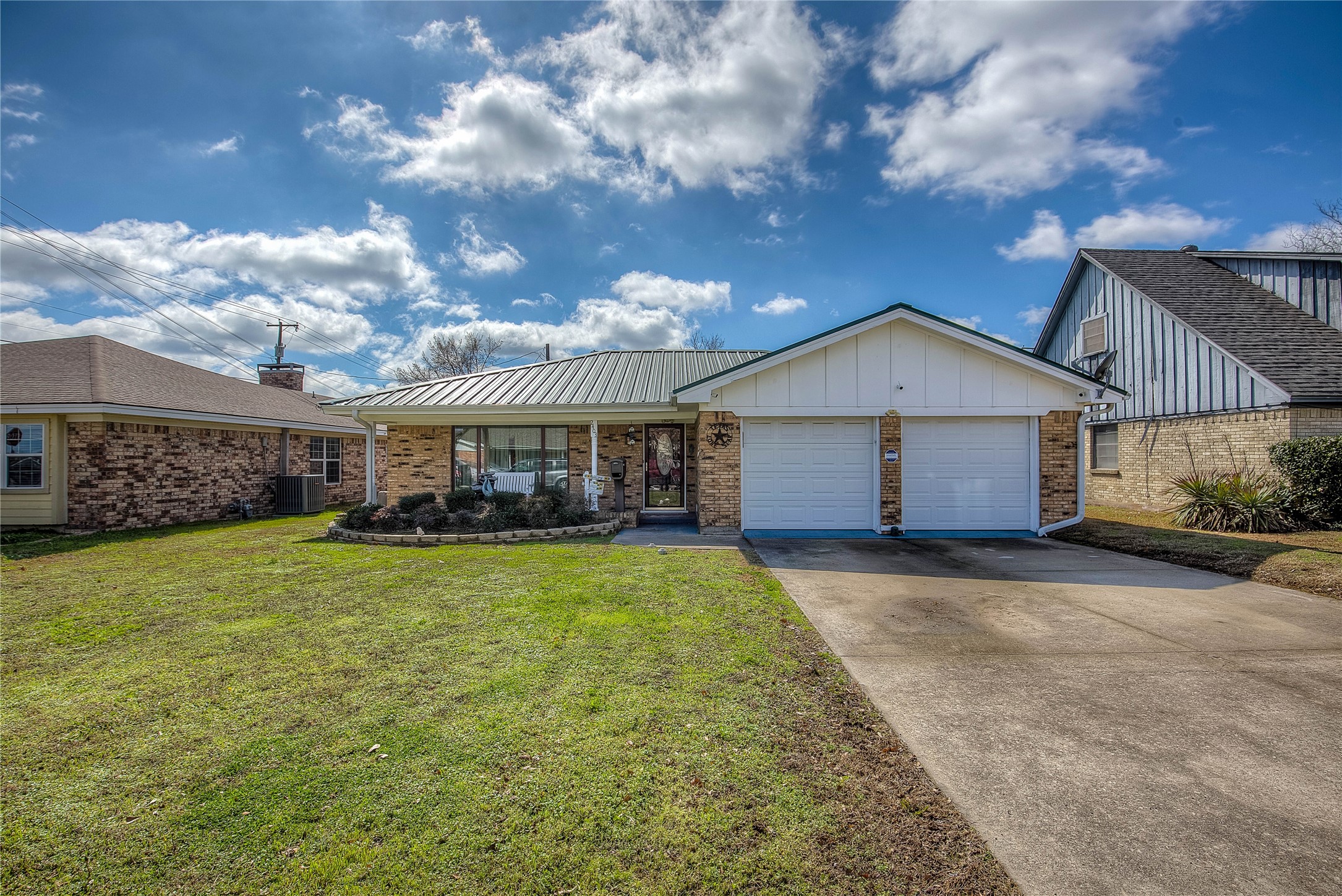 2403 Broadview Street Greenville TX 75402