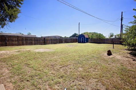 1214 3rd Street Graham TX 76450