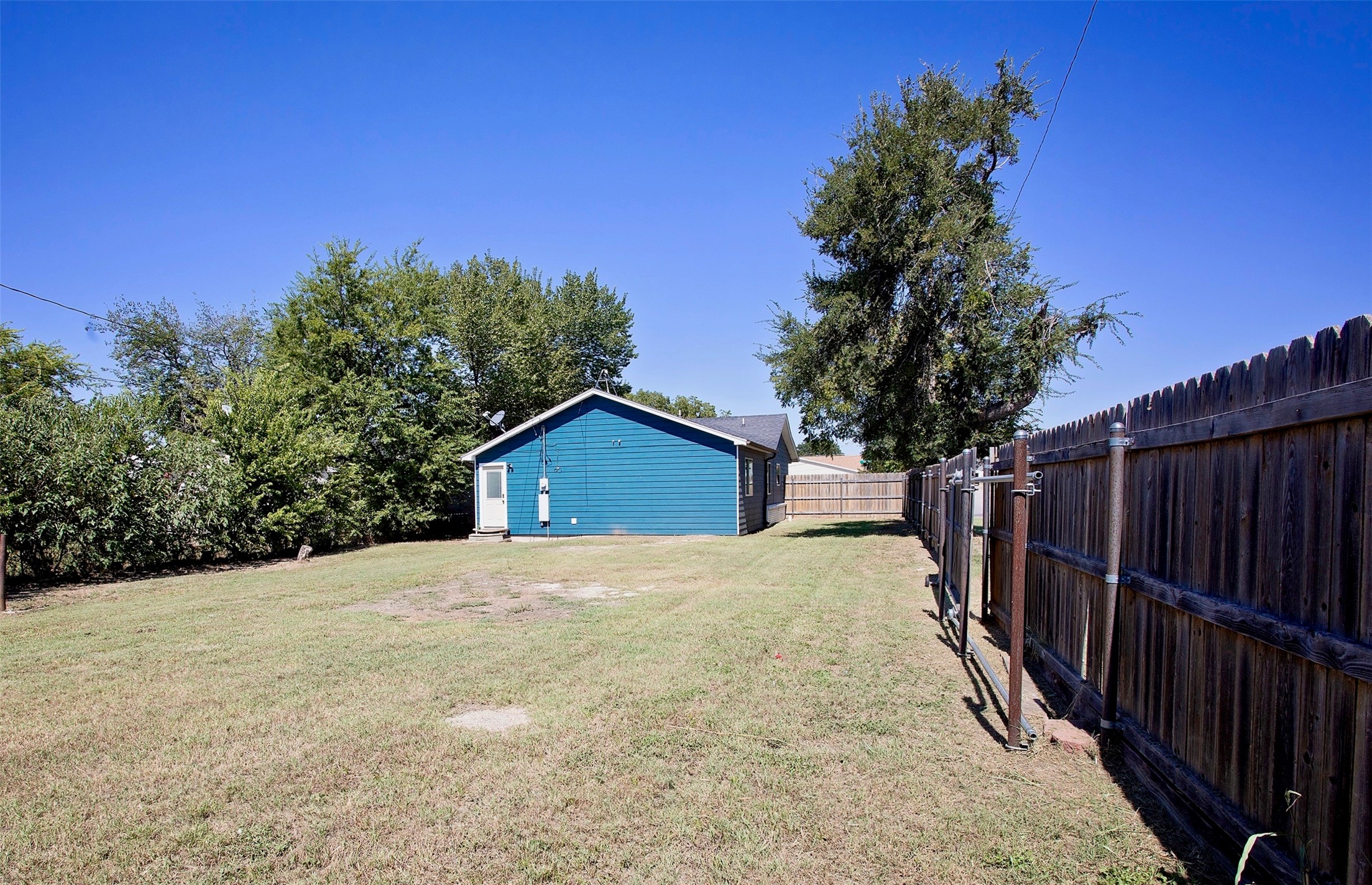1214 3rd Street Graham TX 76450