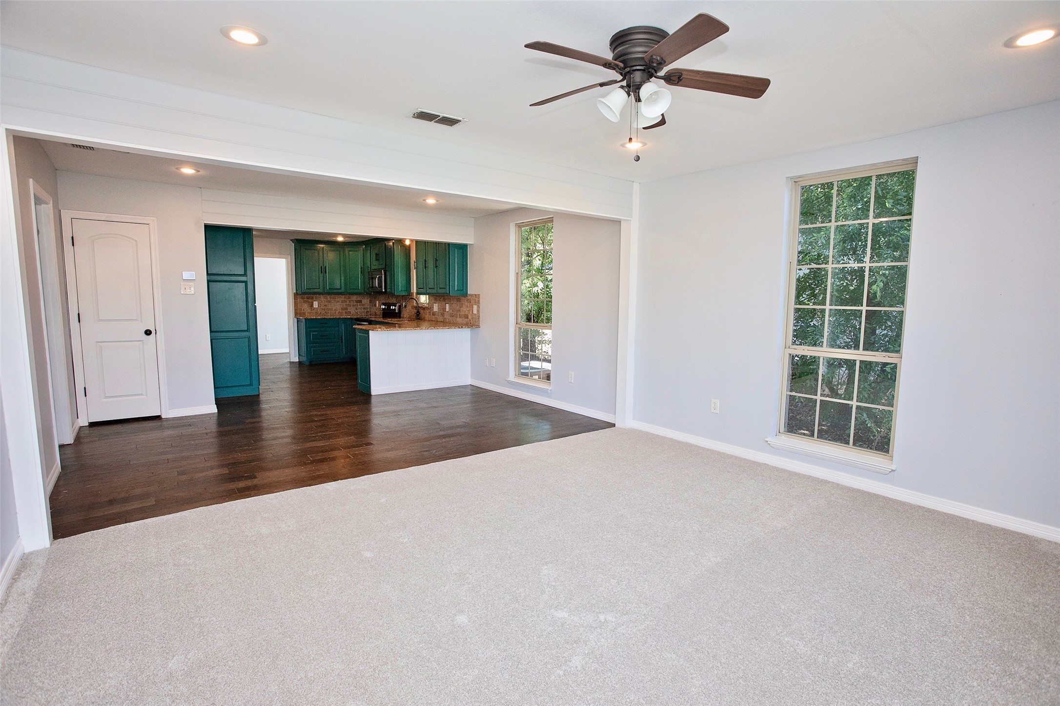 1214 3rd Street Graham TX 76450