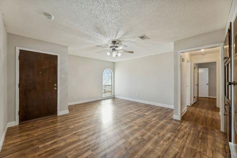 209 N Jarvis Lane Azle TX 76020