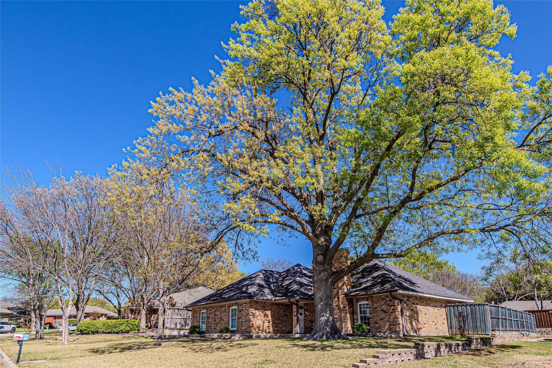 903 Village Green Drive Rockwall TX 75087