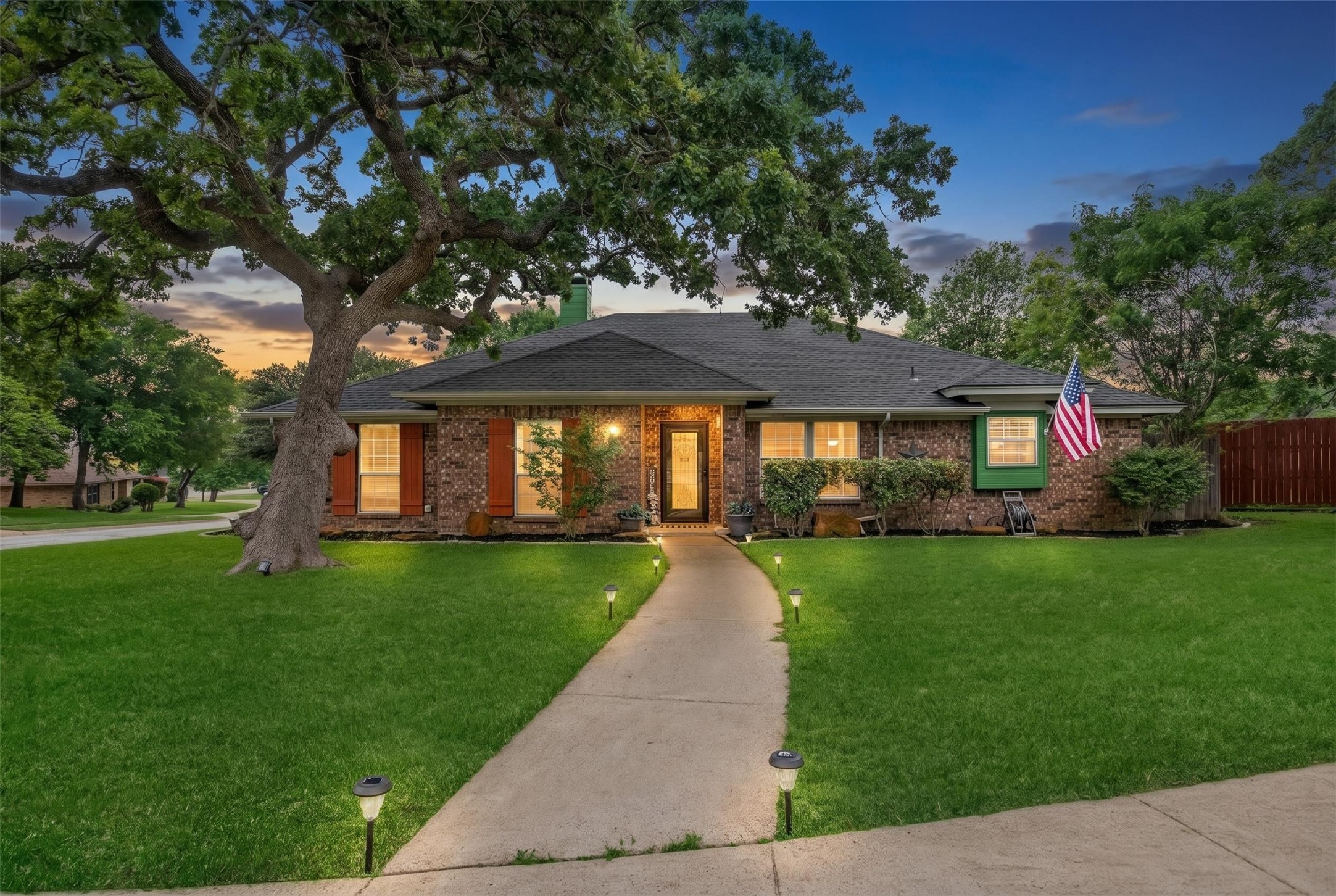 2108 Oakmeadow Place Bedford TX 76021