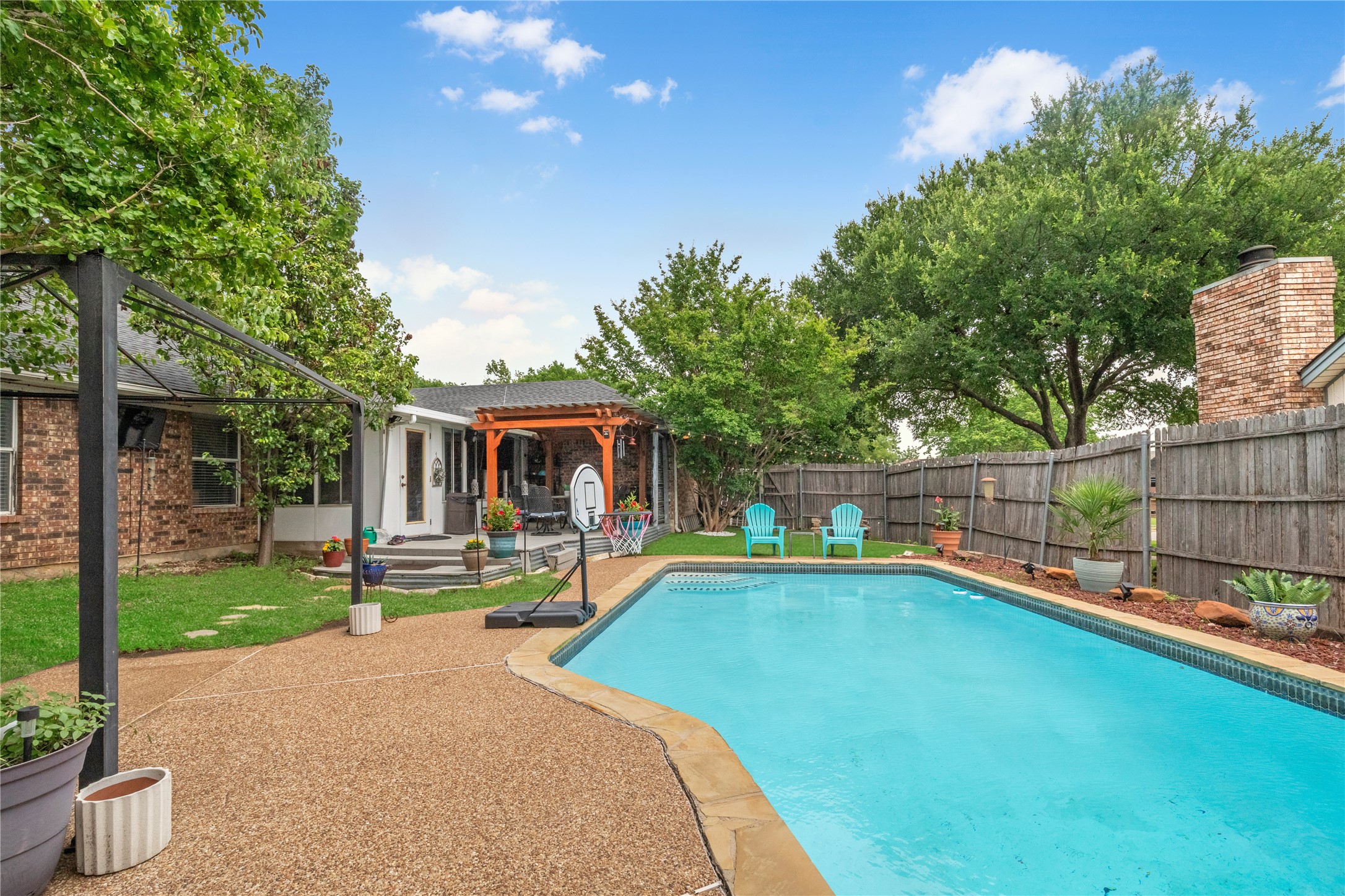 2108 Oakmeadow Place Bedford TX 76021