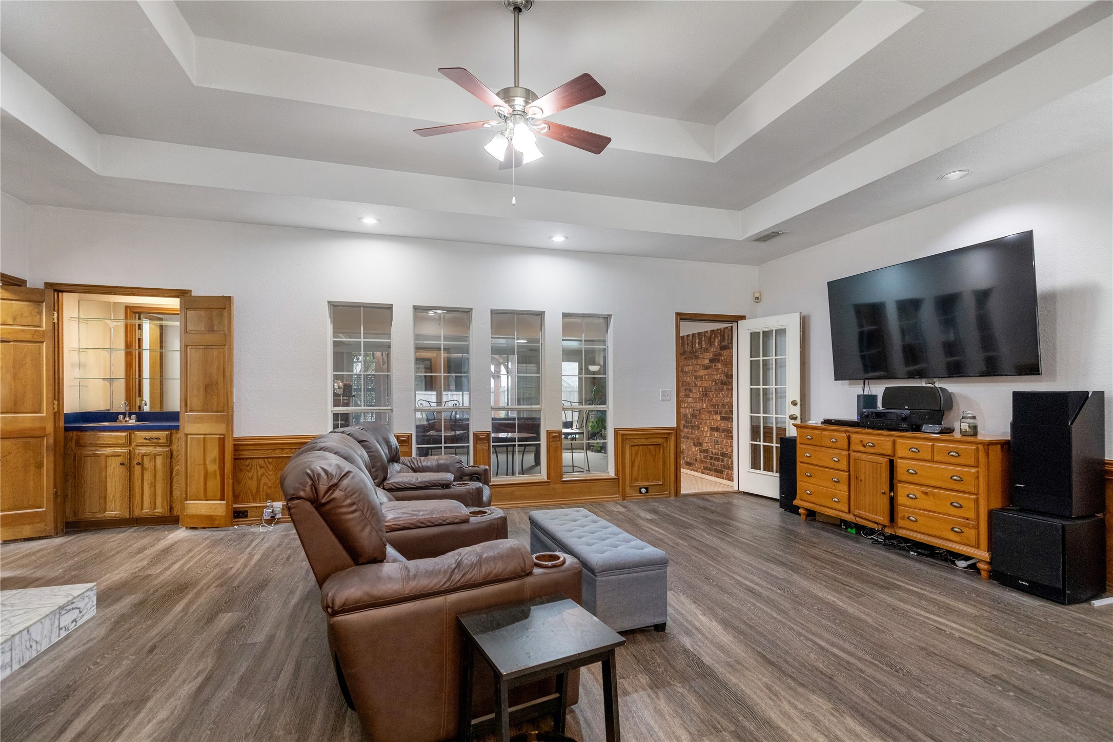 2108 Oakmeadow Place Bedford TX 76021