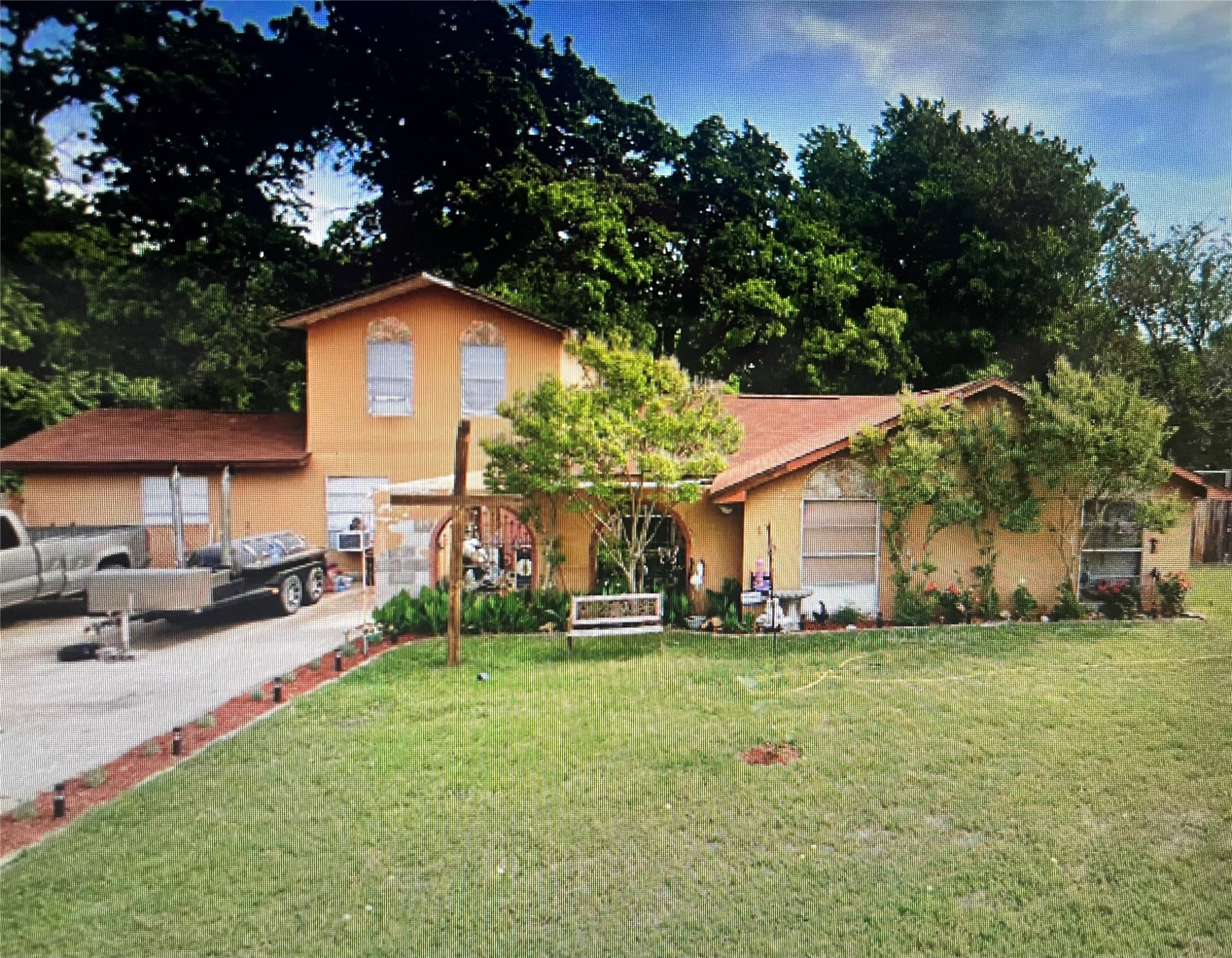 1643 Scotland Avenue Azle TX 76020